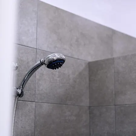 Via Nuova Marina 121 - 1 * Neapel