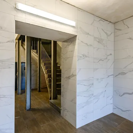 Via Nuova Marina 121 - 1 Apartment