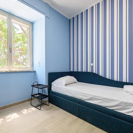 Via Nuova Marina 121 - 1 Lägenhet Neapel